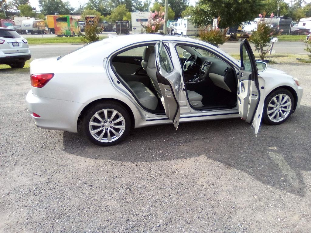 2008 Lexus IS Image 11