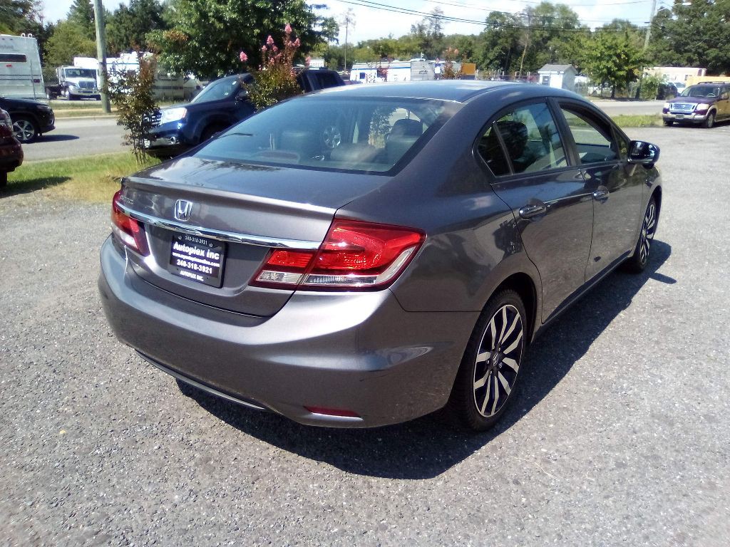 2015 Honda Civic Image 9