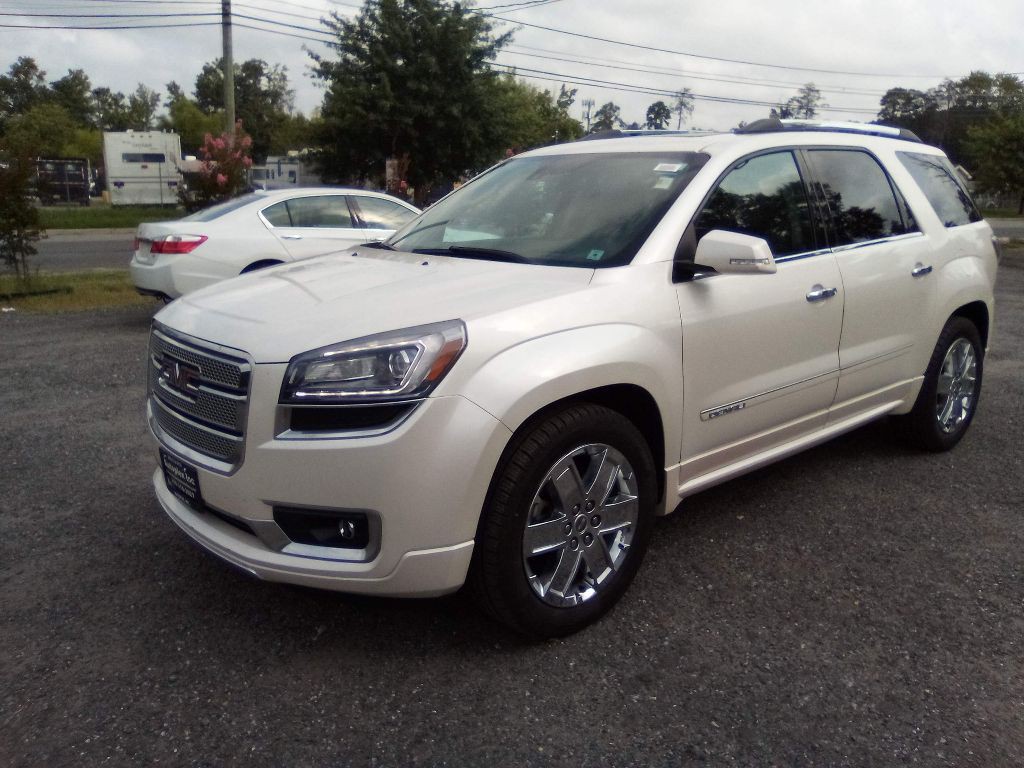 2015 GMC Acadia Image 2