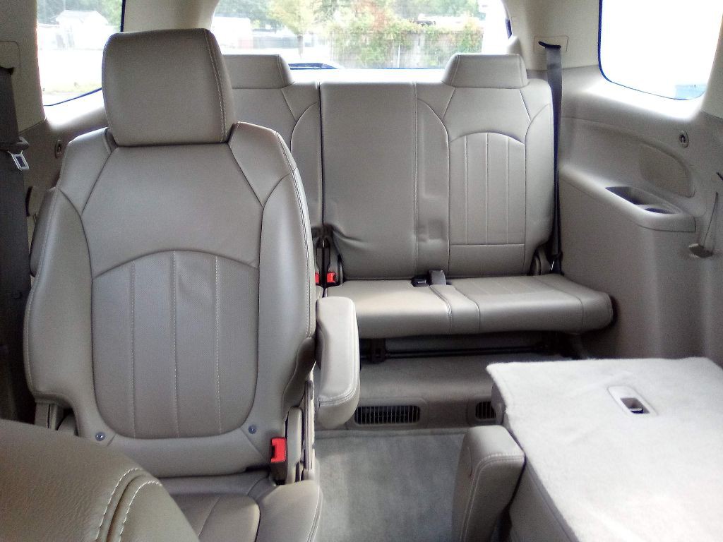 2015 GMC Acadia Image 26