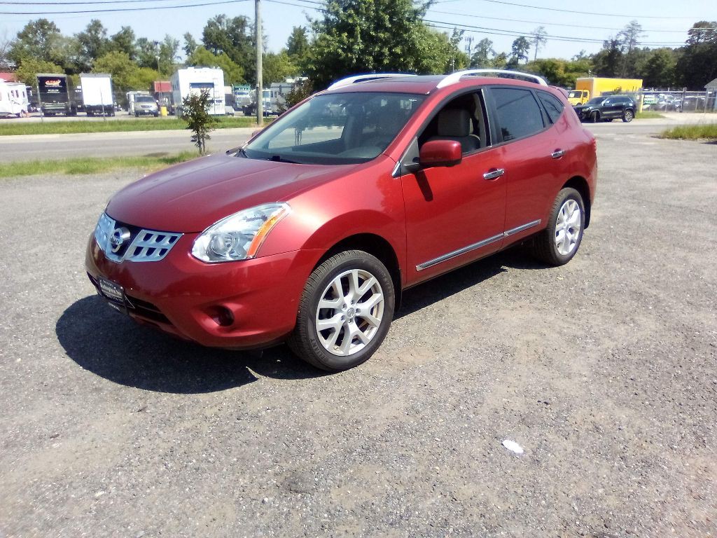 2013 Nissan Rogue Image 2