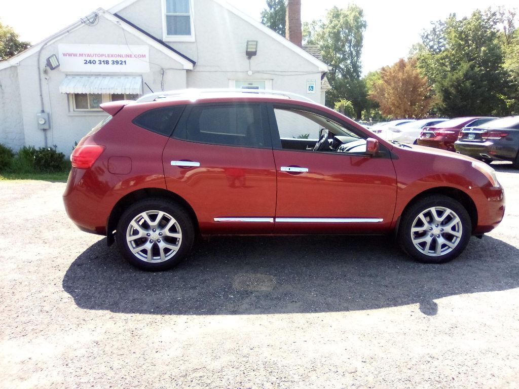 2013 Nissan Rogue Image 9