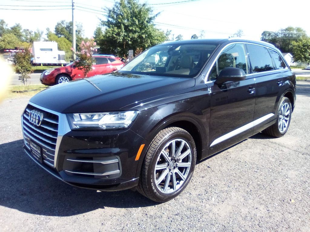 2018 Audi Q7 Image 2