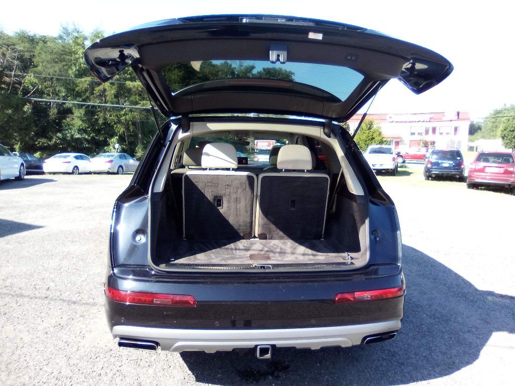 2018 Audi Q7 Image 6