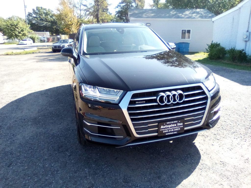 2018 Audi Q7 Image 10
