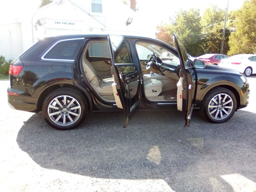 2018 Audi Q7 Image 13