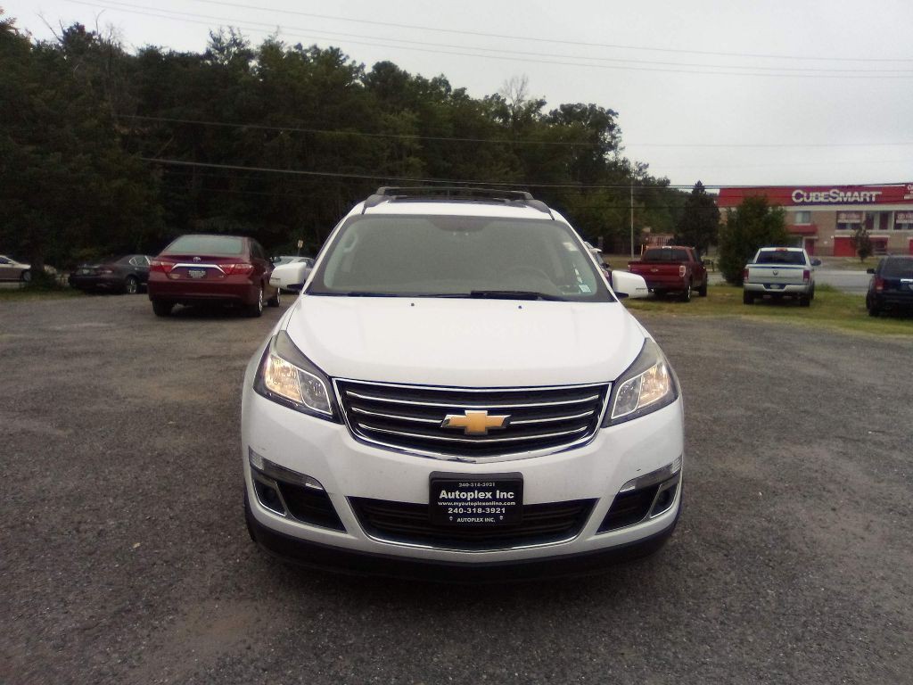 2017 Chevrolet Traverse Image 1