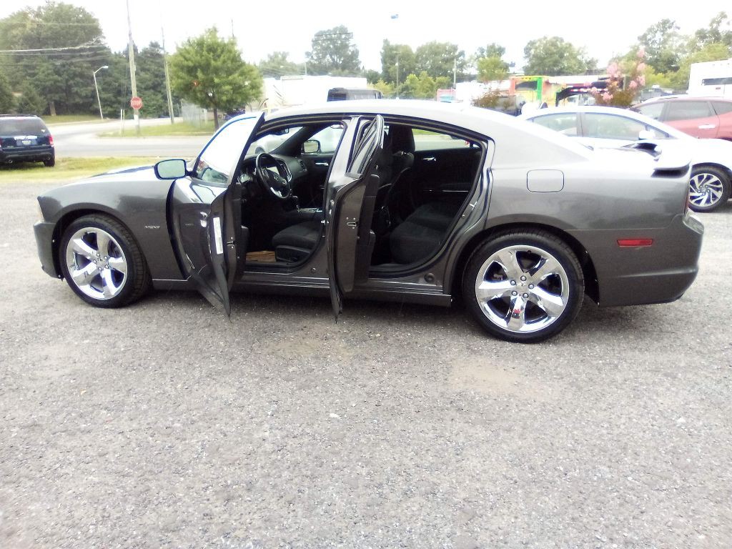 2014 Dodge Charger Image 11