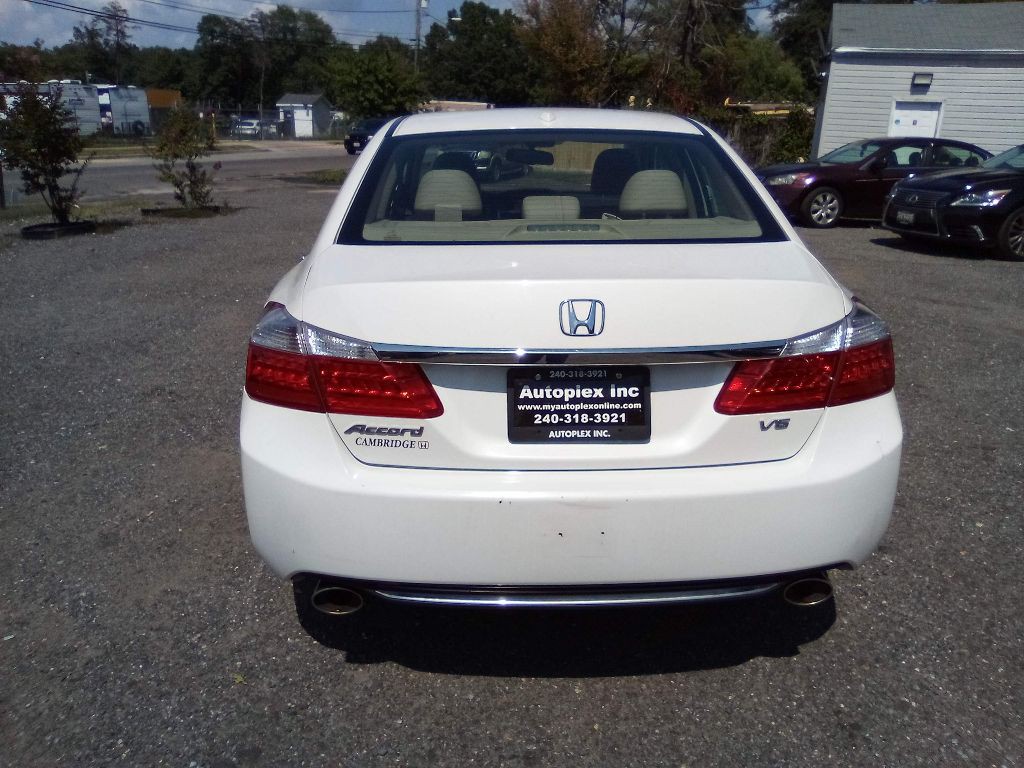 2013 Honda Accord Image 48