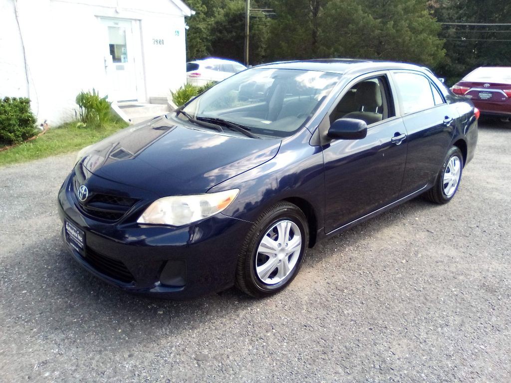 2011 Toyota Corolla Image 2