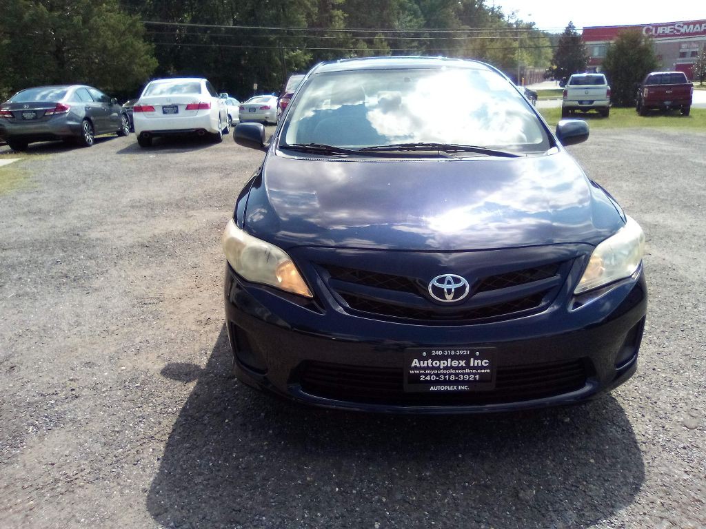 2011 Toyota Corolla Image 11