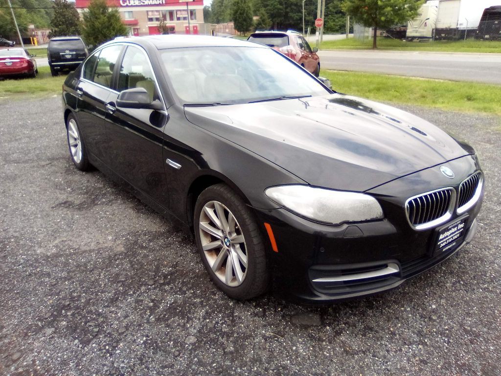 2014 BMW 5 Series Image 15