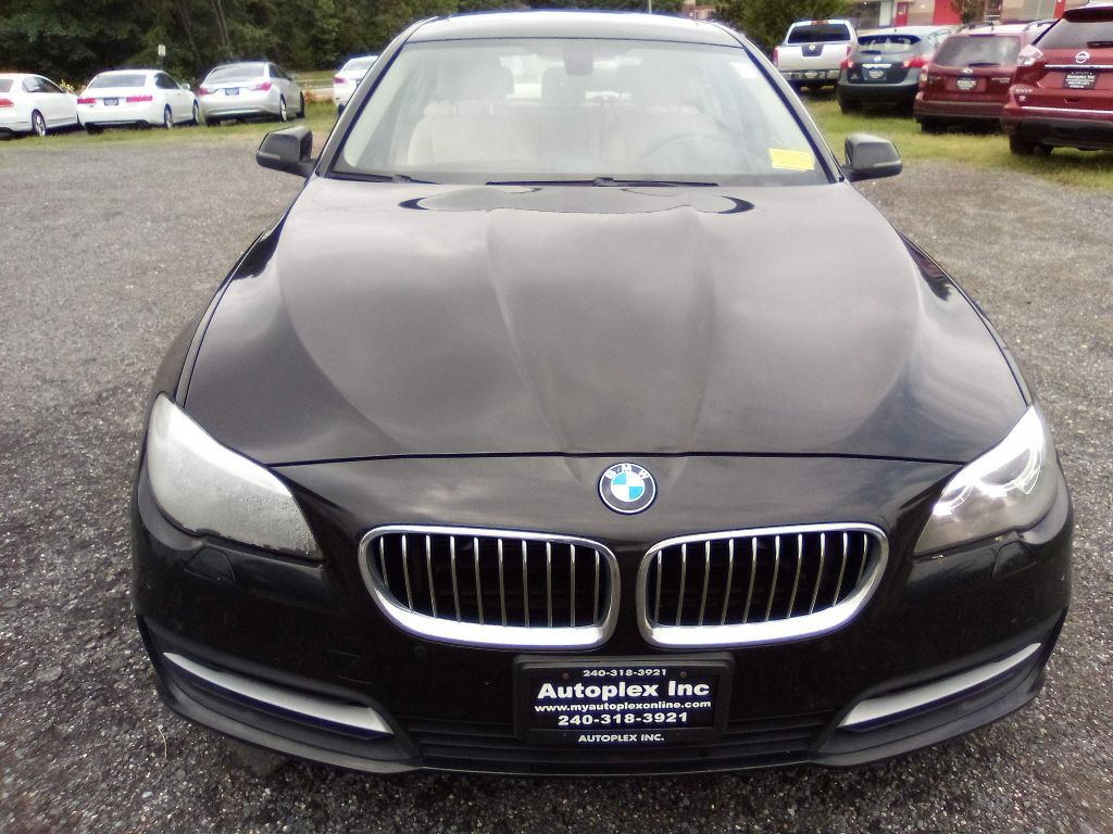 2014 BMW 5 Series Image 18