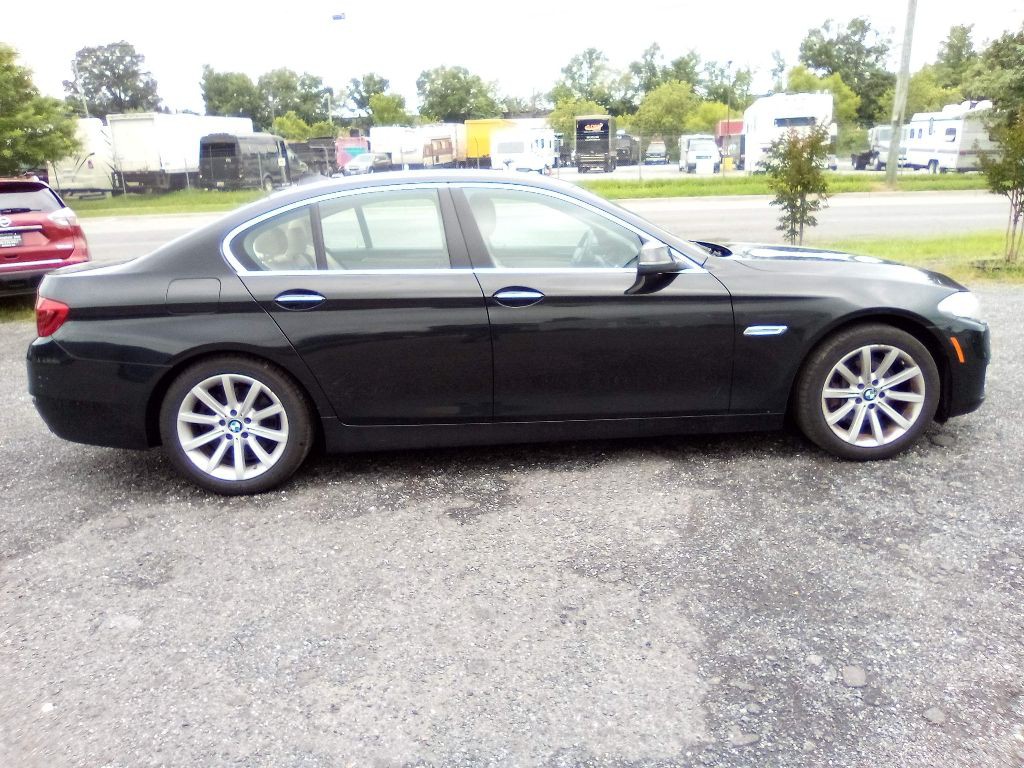 2014 BMW 5 Series Image 23