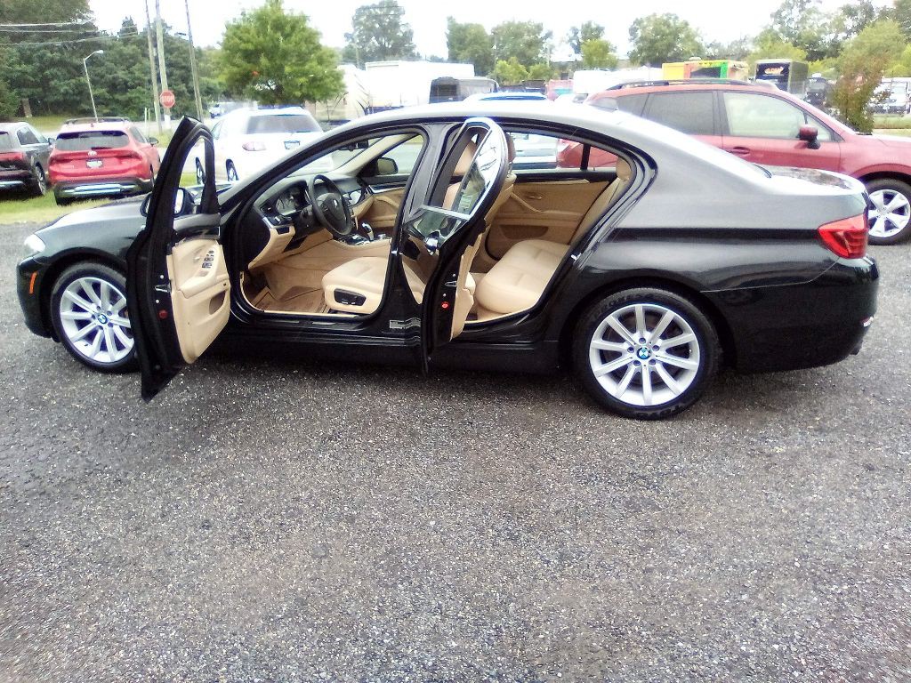 2014 BMW 5 Series Image 49