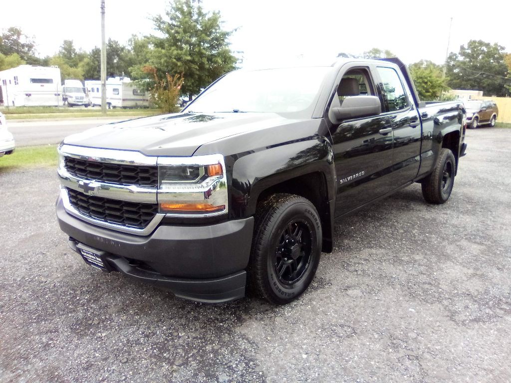 2017 Chevrolet Silverado 1500 Image 4