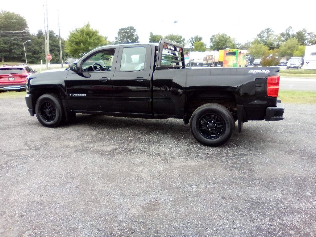 2017 Chevrolet Silverado 1500 Image 5