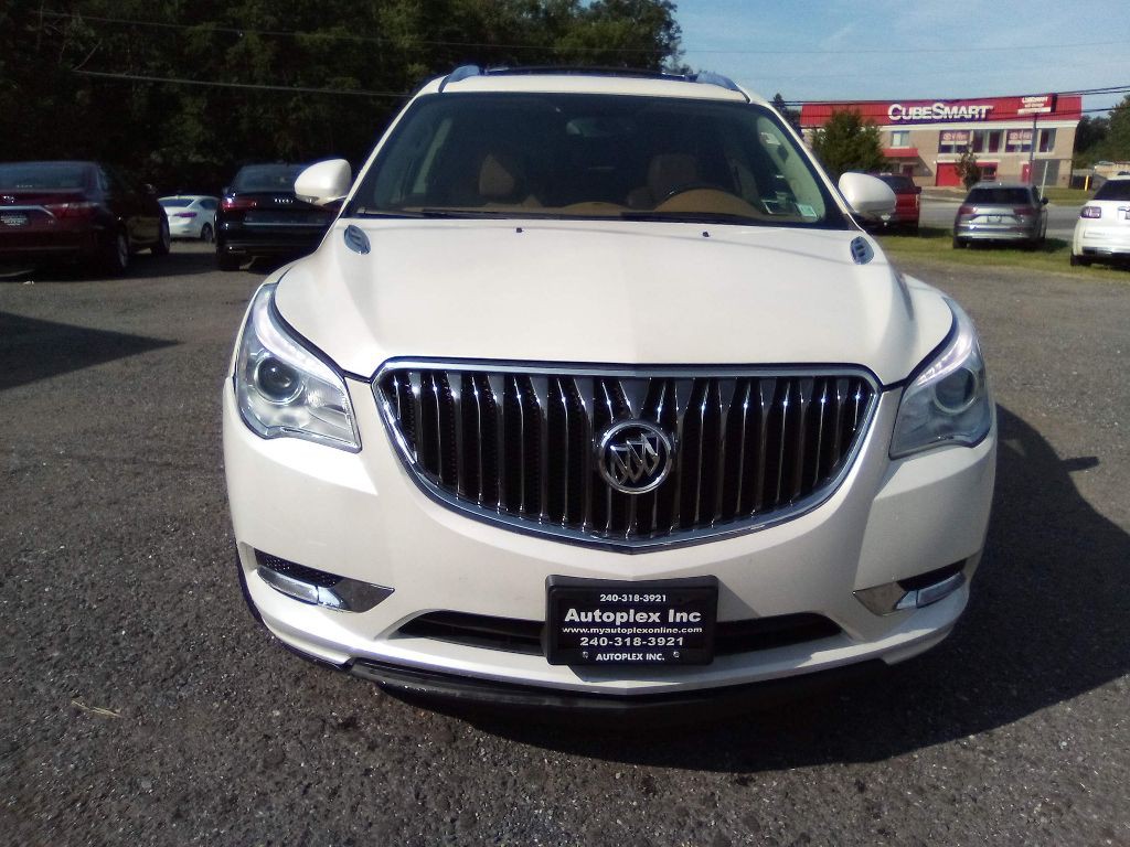 2015 Buick Enclave Image 1
