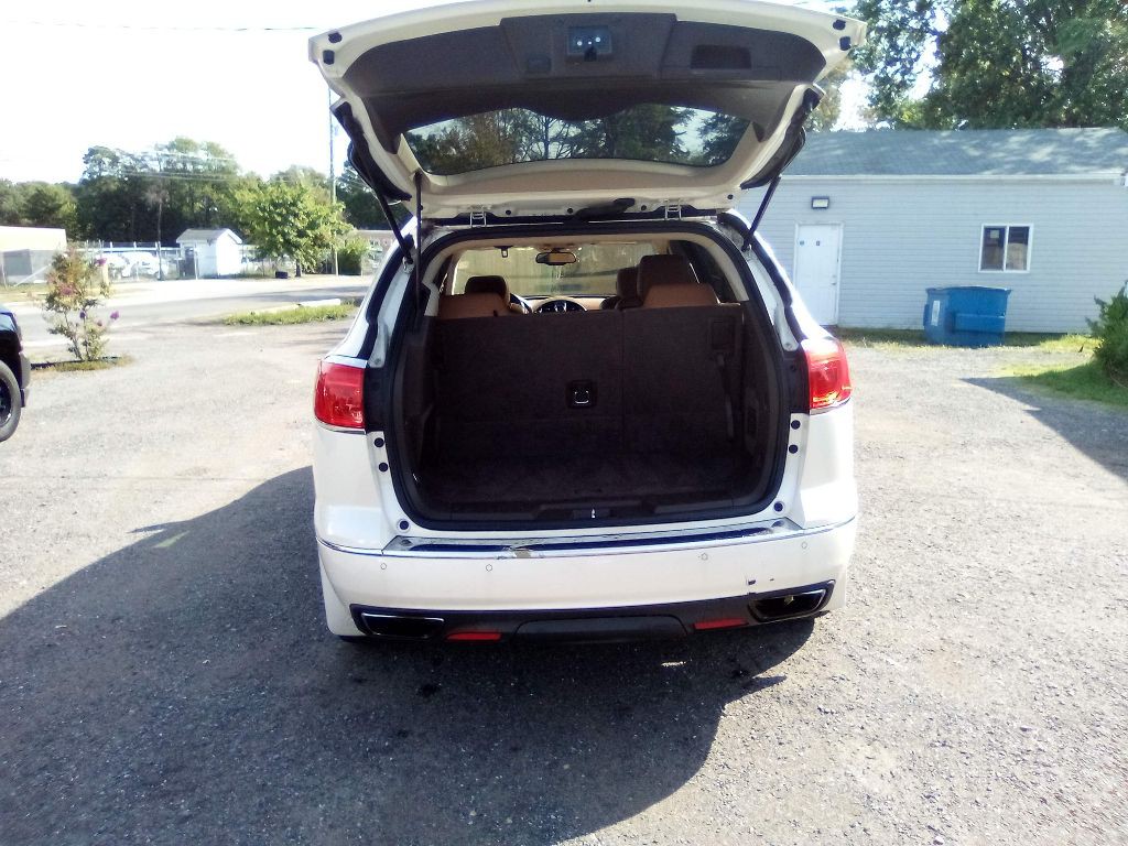 2015 Buick Enclave Image 9