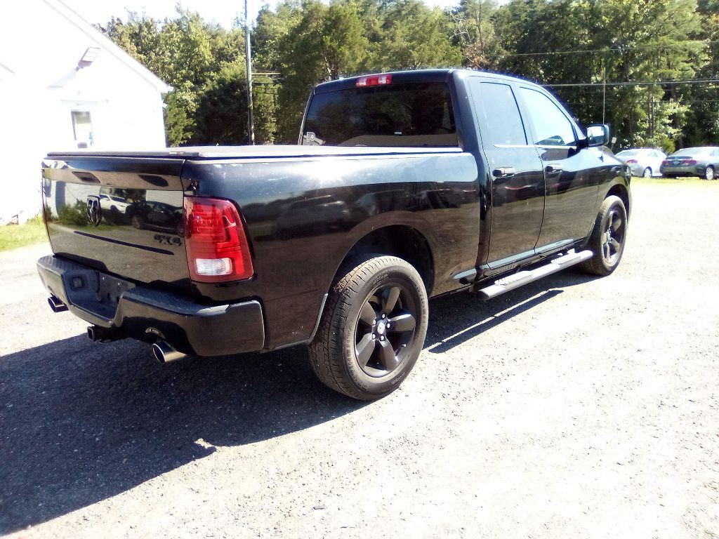 2014 RAM 1500 Image 3