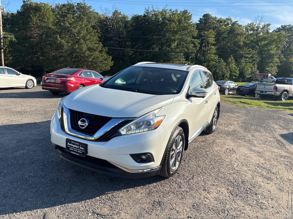 2017 Nissan Murano Image 2