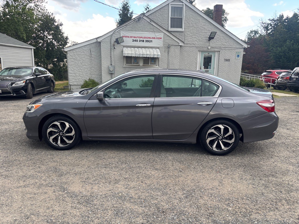 2016 Honda Accord Image 4