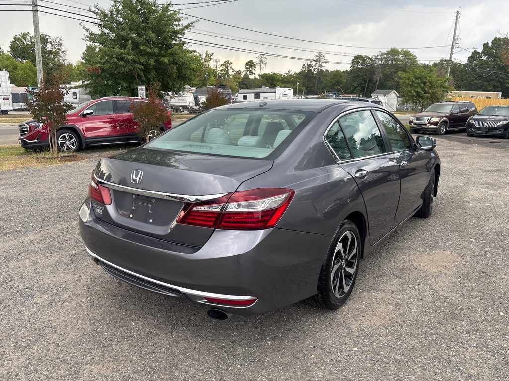 2016 Honda Accord Image 8