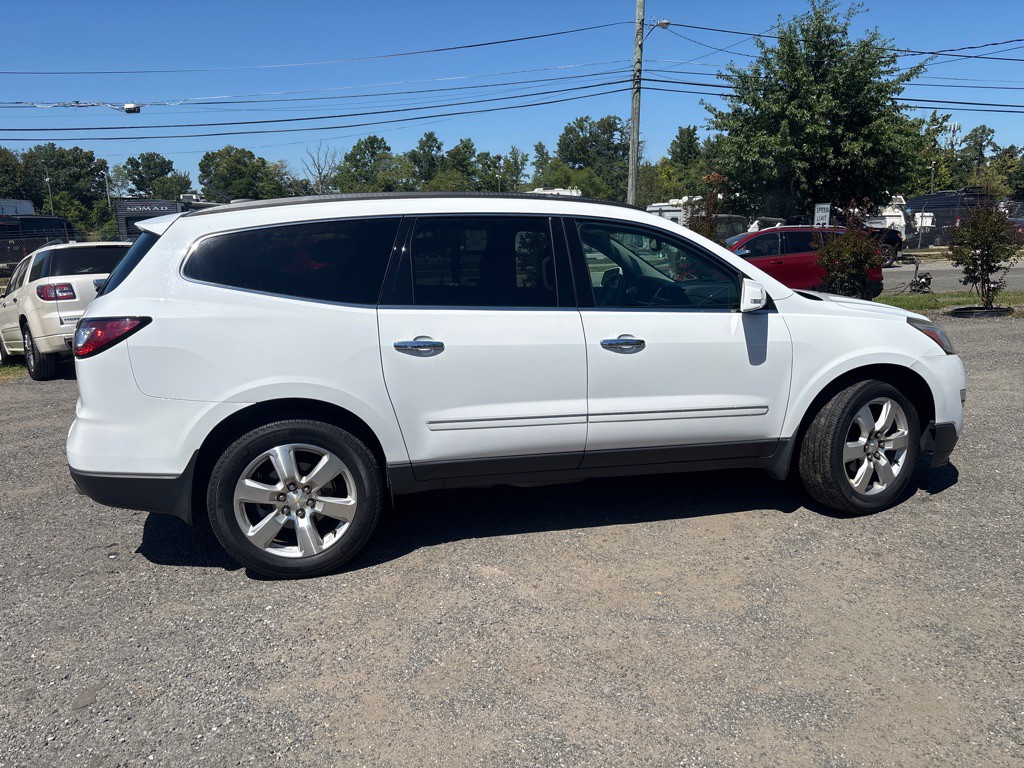 2016 Chevrolet Traverse Image 14