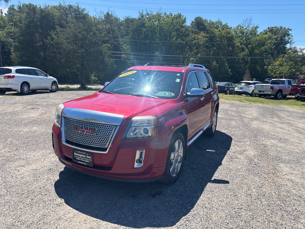 2014 GMC Terrain Image 2