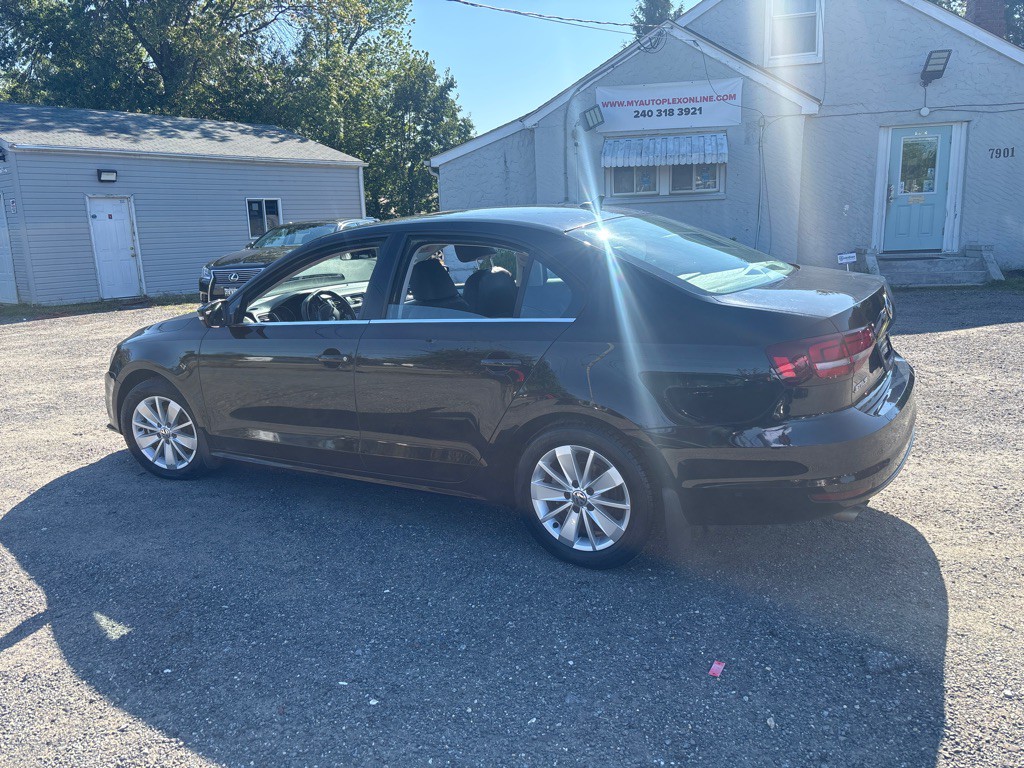 2016 Volkswagen Jetta Image 6