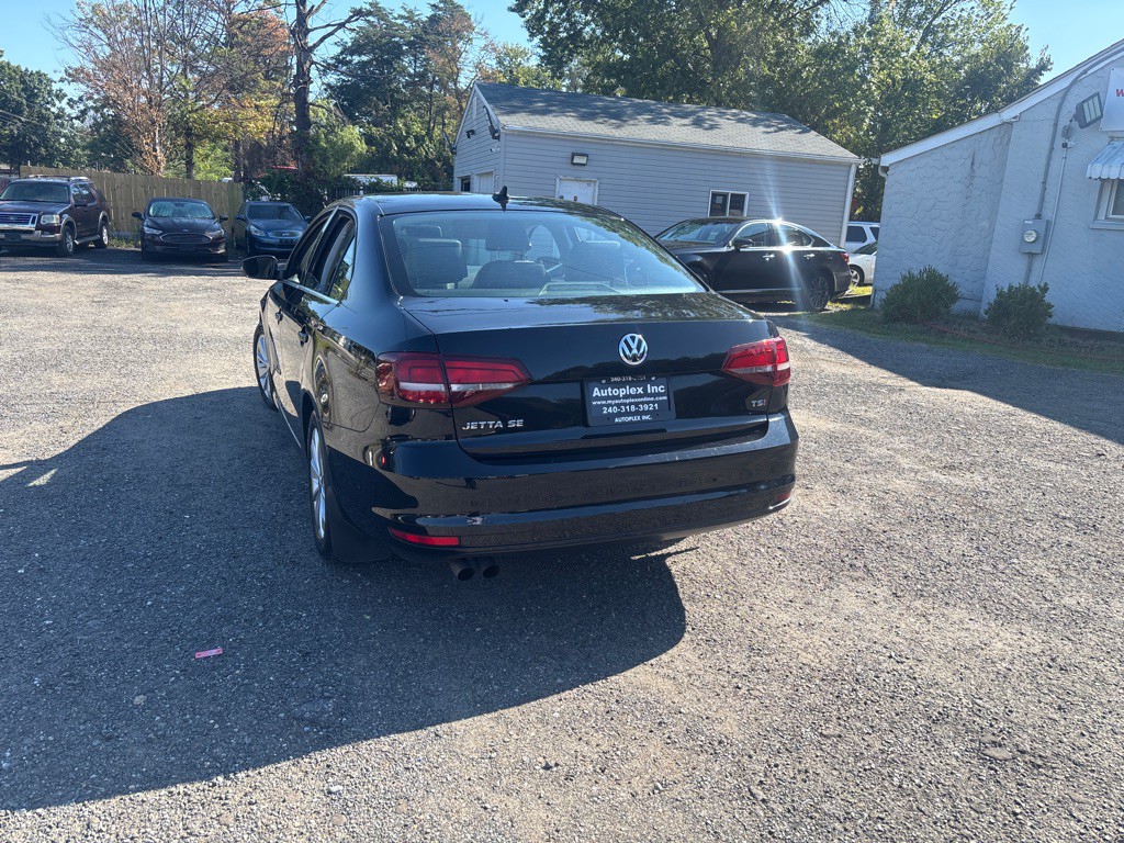 2016 Volkswagen Jetta Image 8