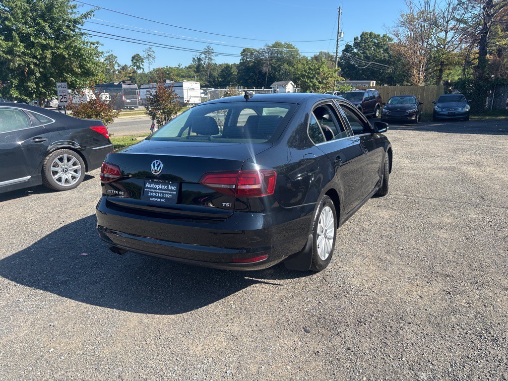 2016 Volkswagen Jetta Image 10