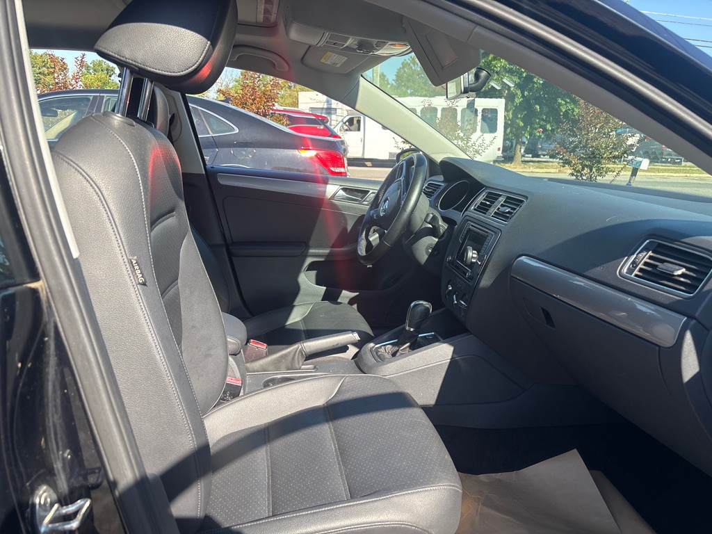2016 Volkswagen Jetta Image 21