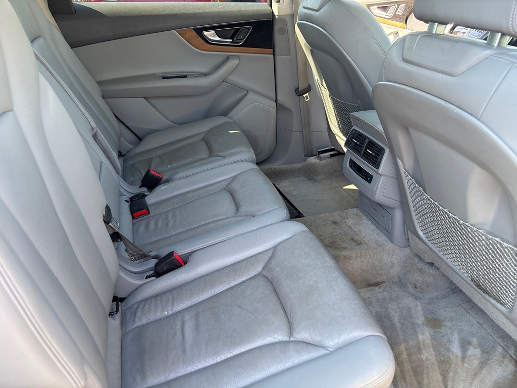 2017 Audi Q7 Image 21