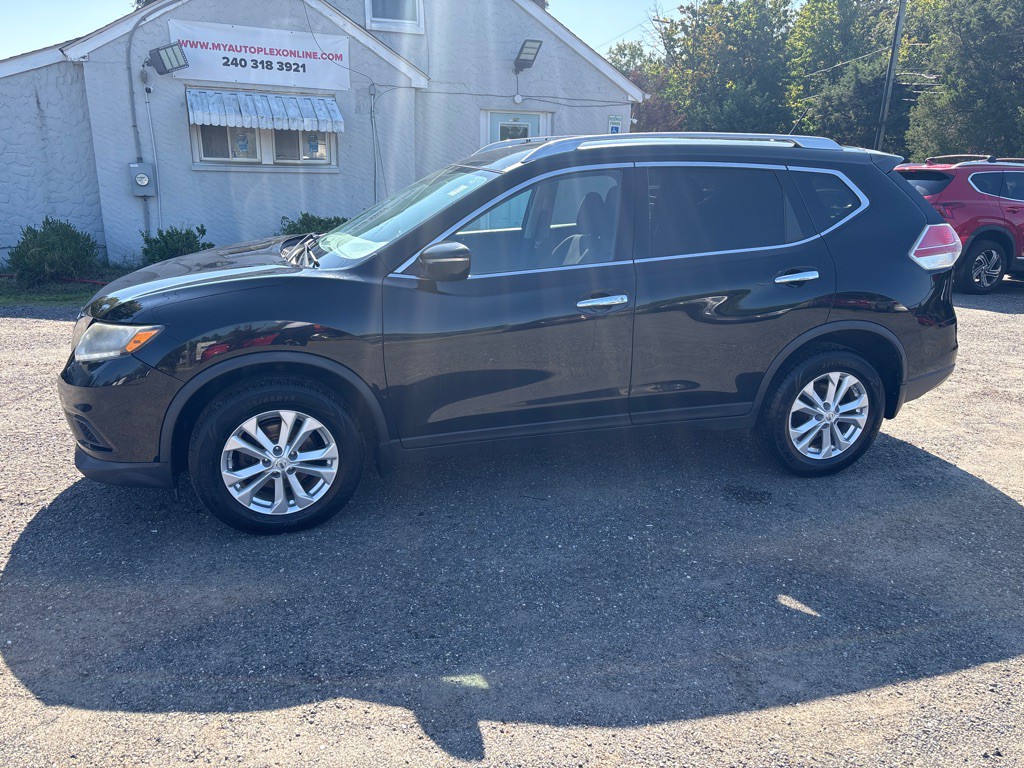 2015 Nissan Rogue Image 4