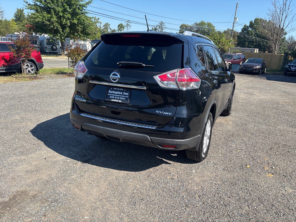 2015 Nissan Rogue Image 9