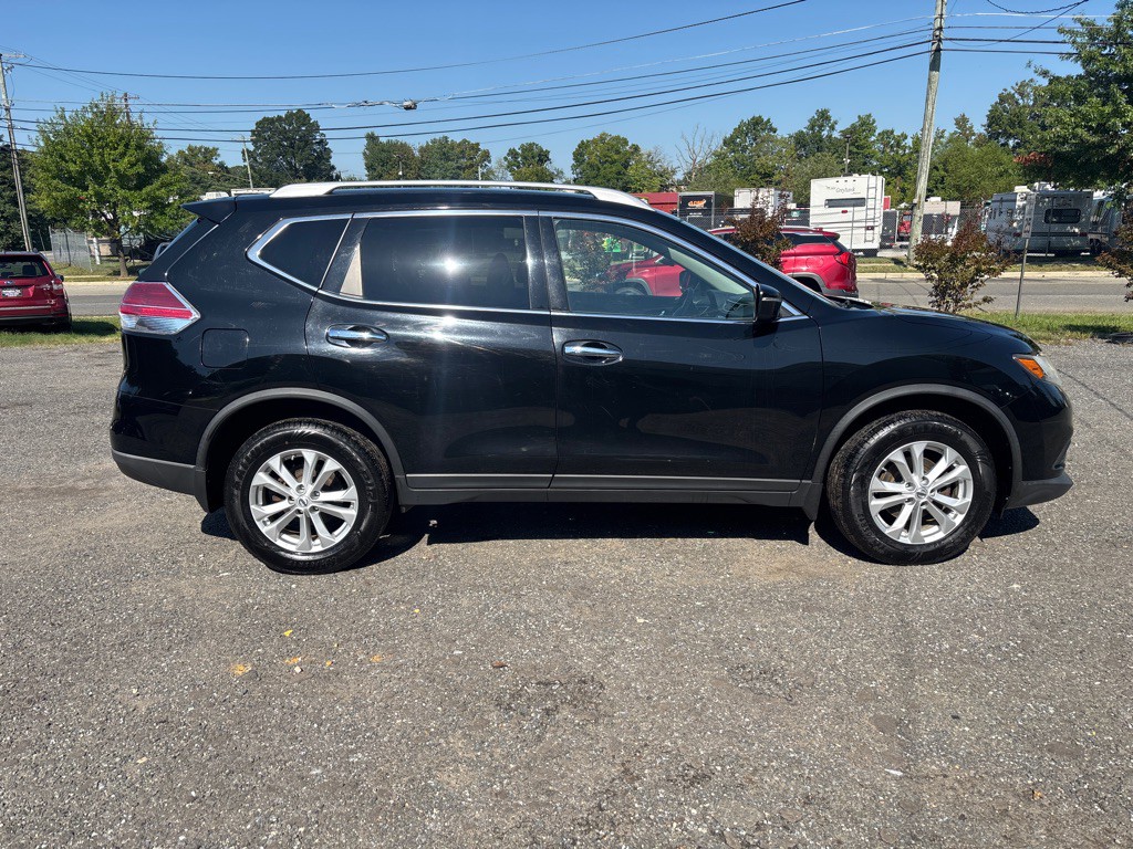2015 Nissan Rogue Image 12