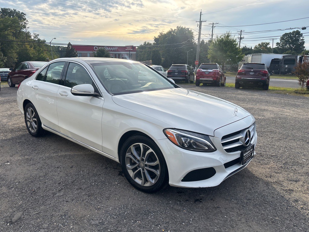 2015 Mercedes-Benz C-Class Image 12
