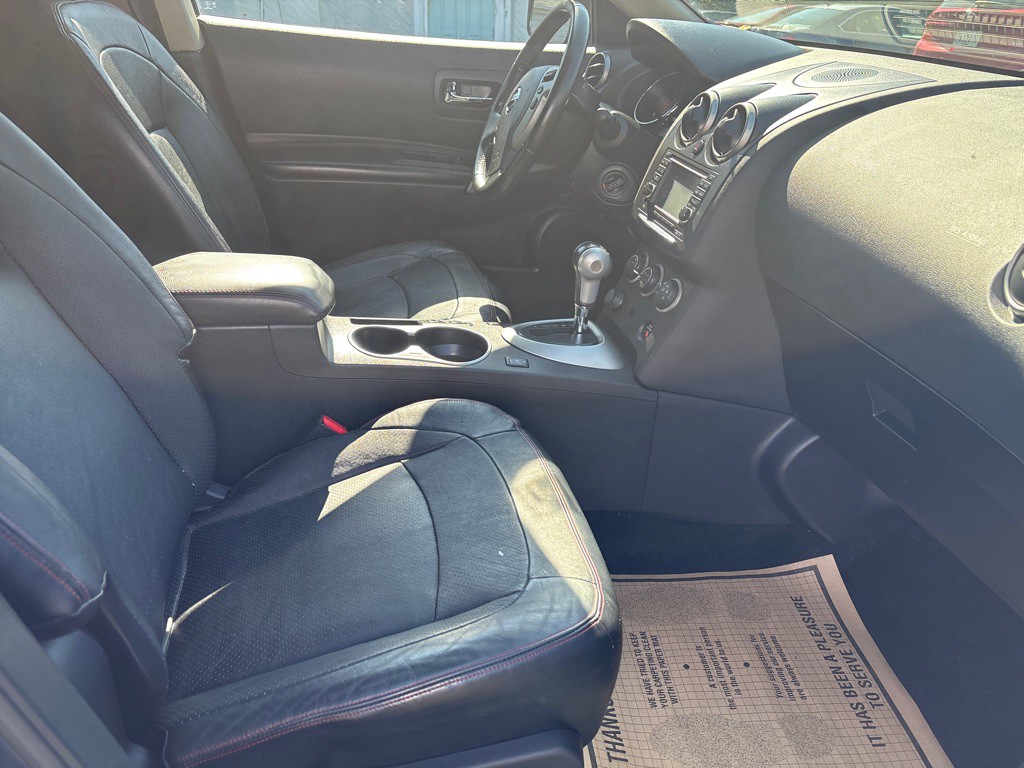 2013 Nissan Rogue Image 19