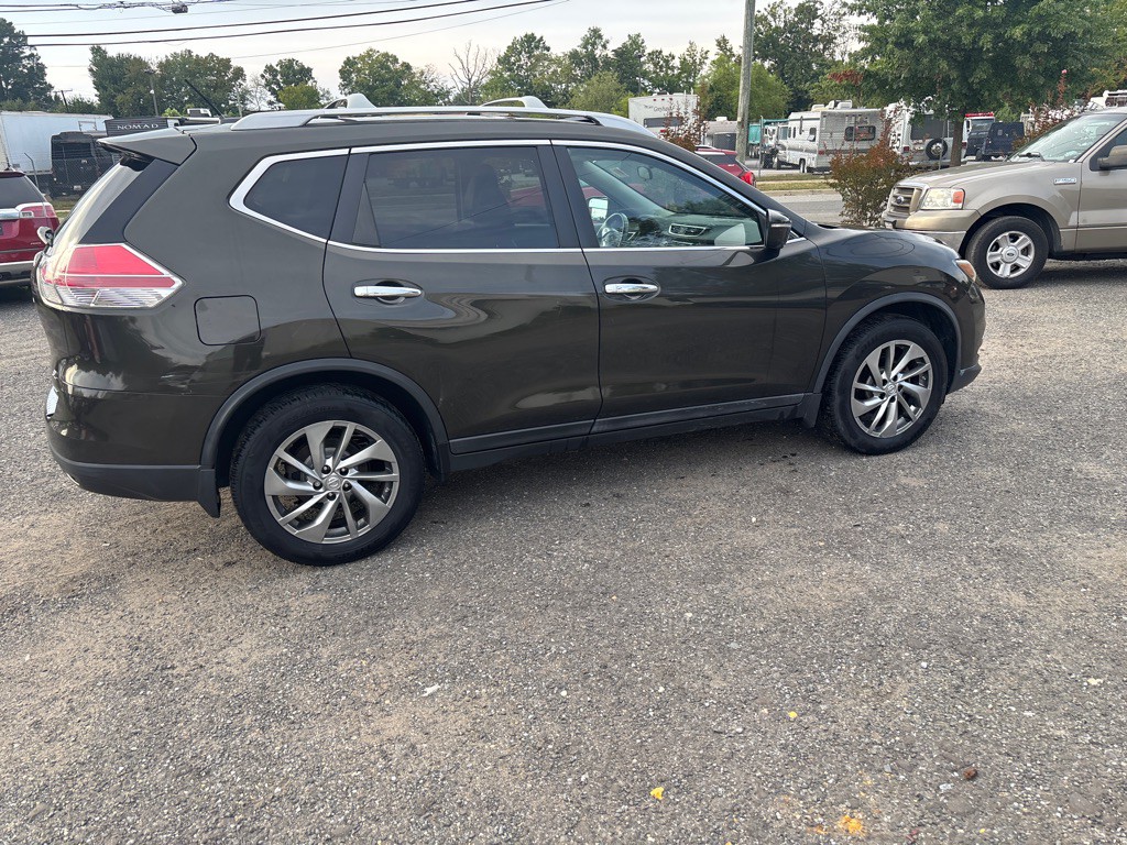 2014 Nissan Rogue Image 10