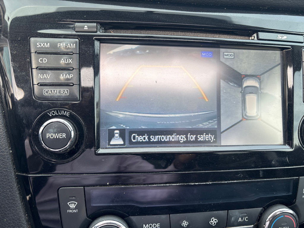 2014 Nissan Rogue Image 21
