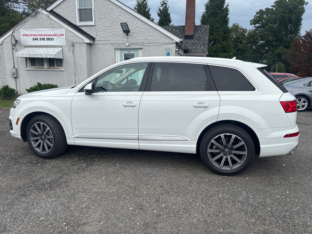 2017 Audi Q7 Image 6