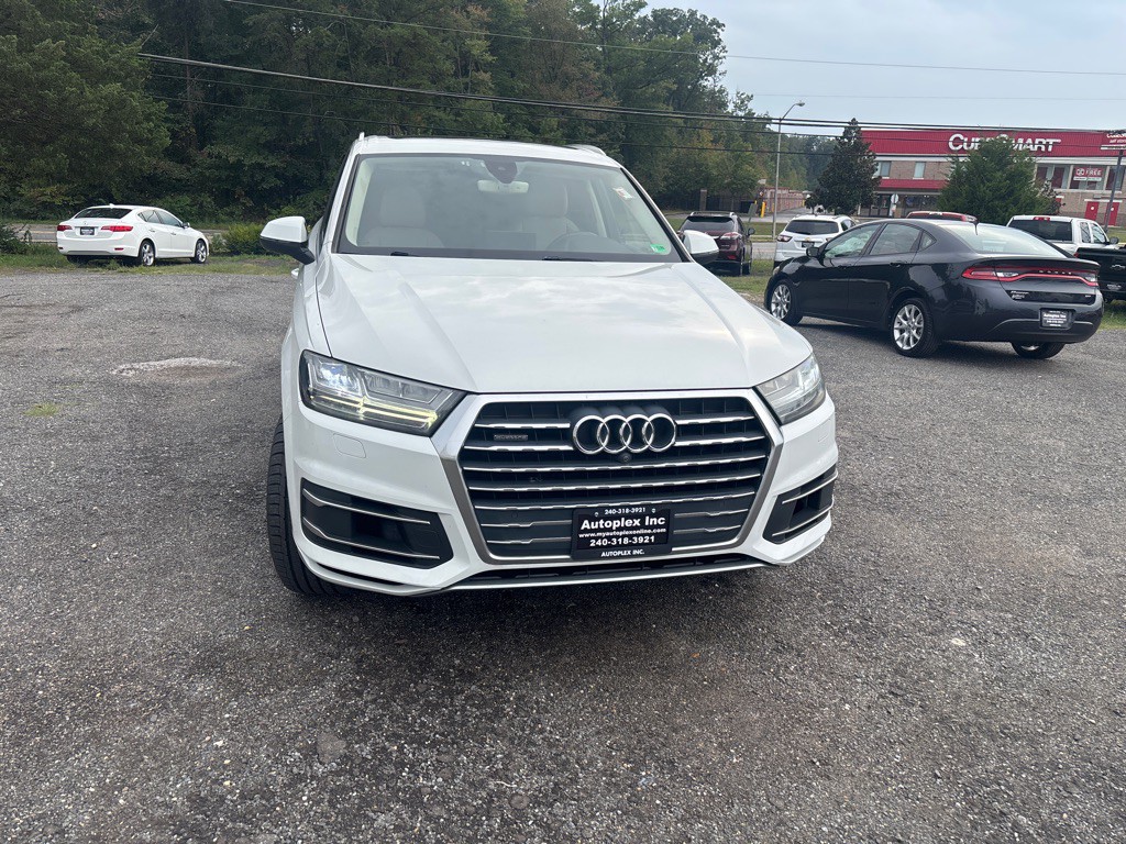 2017 Audi Q7 Image 17