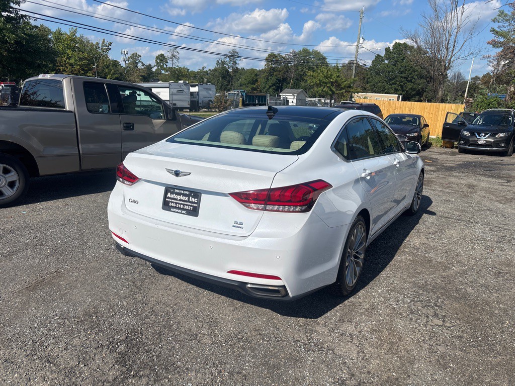 2017 Genesis G80 Image 7