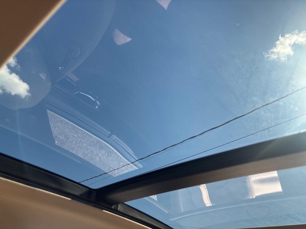2017 Genesis G80 Image 18