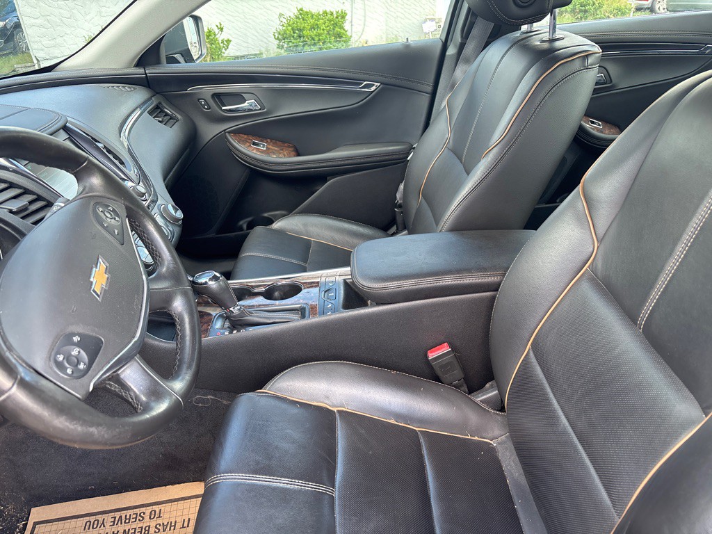 2014 Chevrolet Impala Image 16