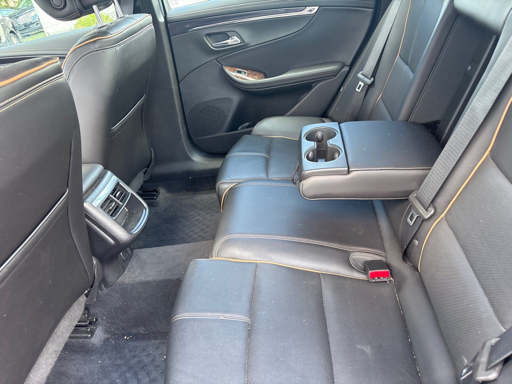 2014 Chevrolet Impala Image 17