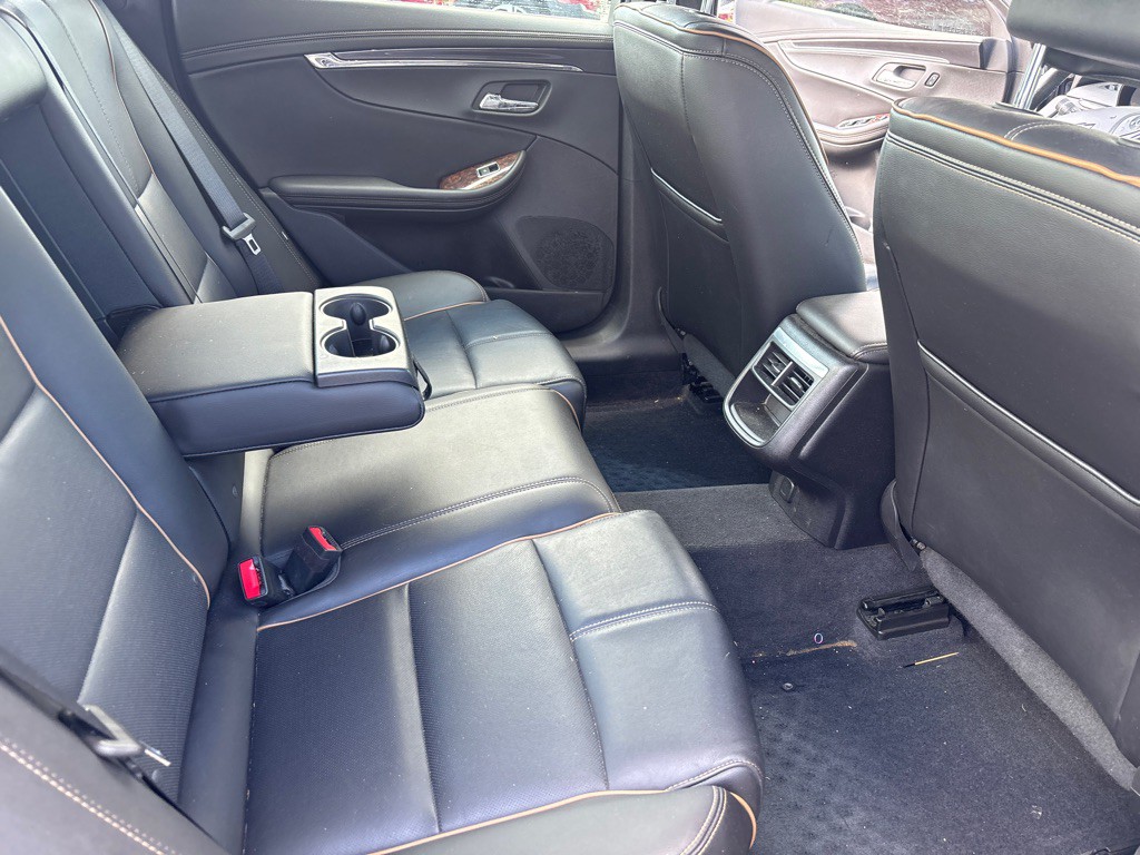 2014 Chevrolet Impala Image 18