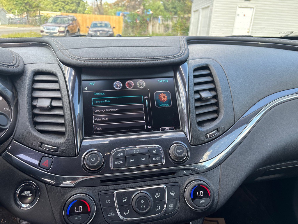 2014 Chevrolet Impala Image 21