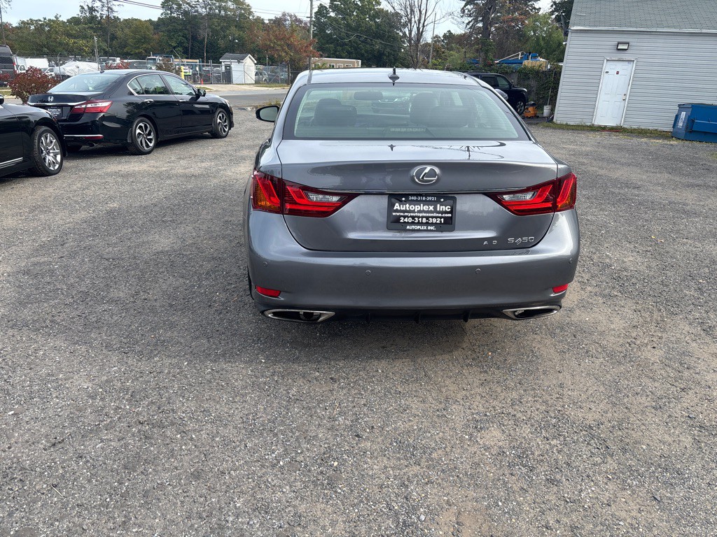 2013 Lexus GS Image 8